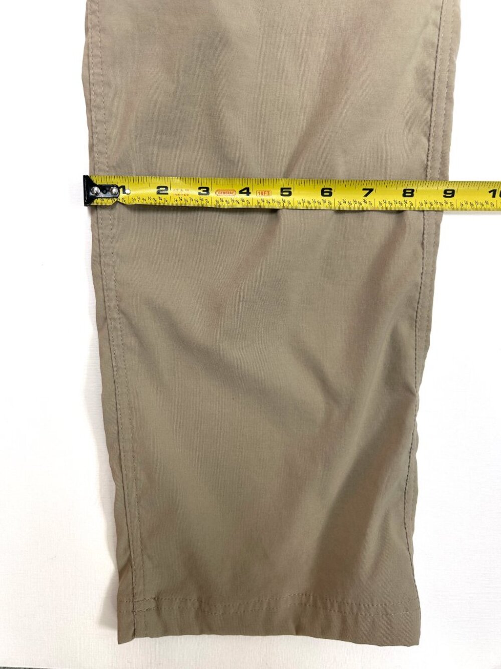 Eddie Bauer Womens 16W Khaki Hiking Cargo Pants Outdoor Travel Utility Gorpcore - Picture 7 of 8